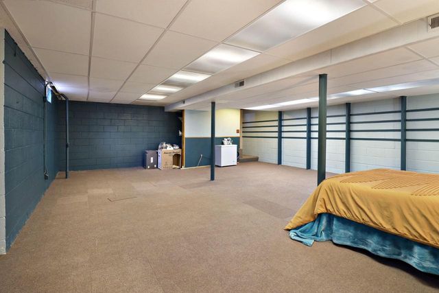 3182 Knoll BOULEVARD, Wauwatosa, WI 53222