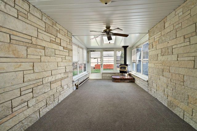 3182 Knoll BOULEVARD, Wauwatosa, WI 53222