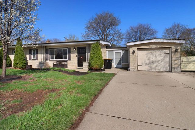 3182 Knoll BOULEVARD, Wauwatosa, WI 53222