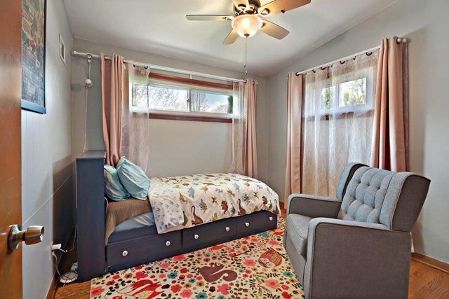 3182 Knoll BOULEVARD, Wauwatosa, WI 53222
