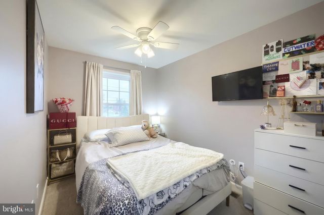 263-A 3RD ST, Hanover, PA 17331