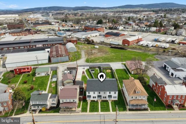 263-A 3RD ST, Hanover, PA 17331