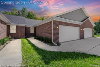 302 Hidden Harbor Way 25, Marine City, MI 48039