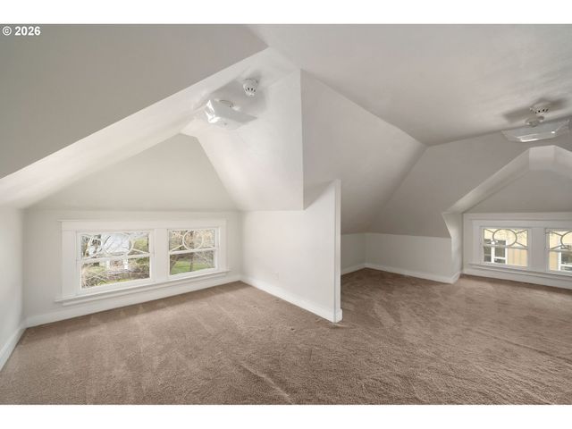 807 Se 28TH Ave, Portland, OR 97214