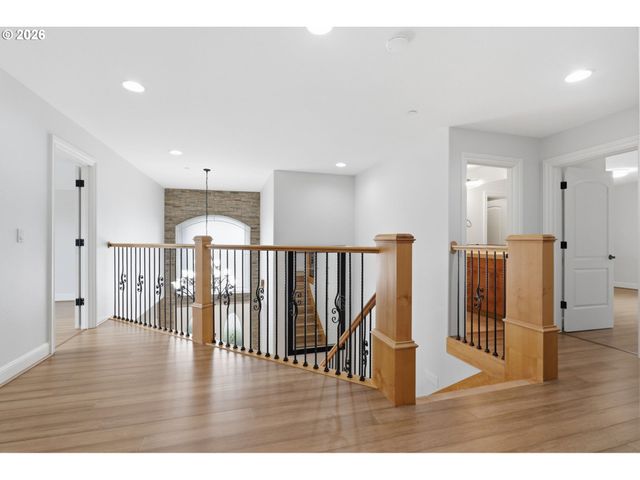 3744 Nw 19TH Cir, Camas, WA 98607