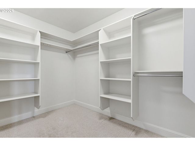 3744 Nw 19TH Cir, Camas, WA 98607
