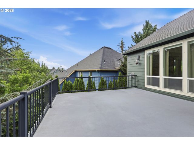 3744 Nw 19TH Cir, Camas, WA 98607