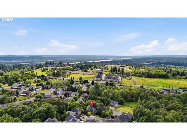 3744 Nw 19TH Cir, Camas, WA 98607