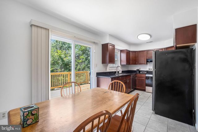 8711 DITMARS CT, Manassas, VA 20110