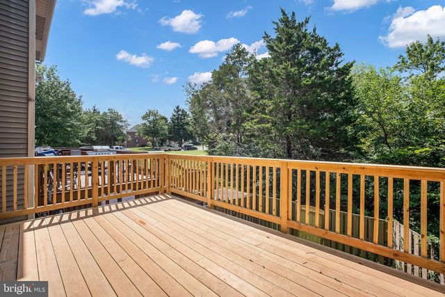 8711 DITMARS CT, Manassas, VA 20110