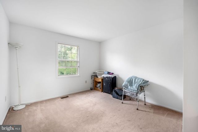 8711 DITMARS CT, Manassas, VA 20110