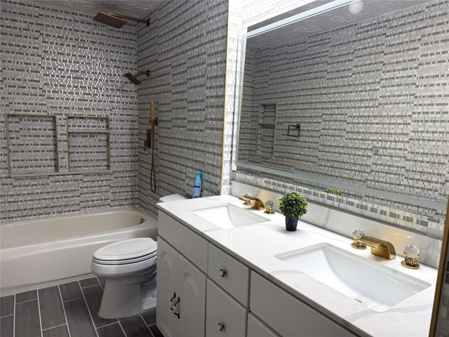 10606 Kirkshire Drive, Houston, TX 77089