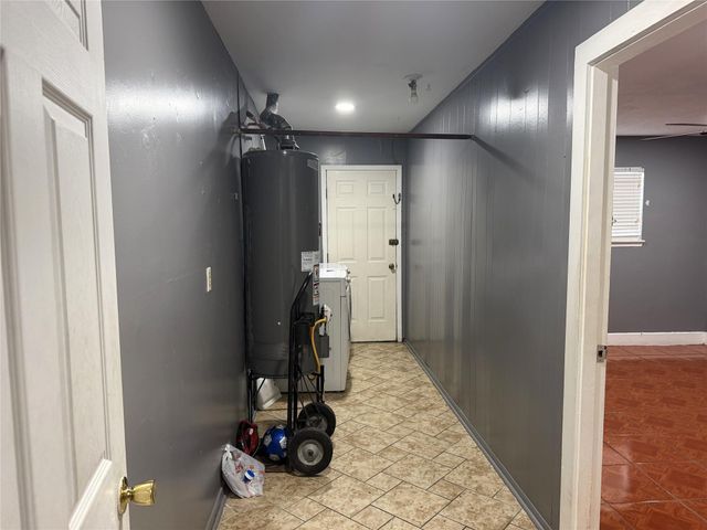 10606 Kirkshire Drive, Houston, TX 77089
