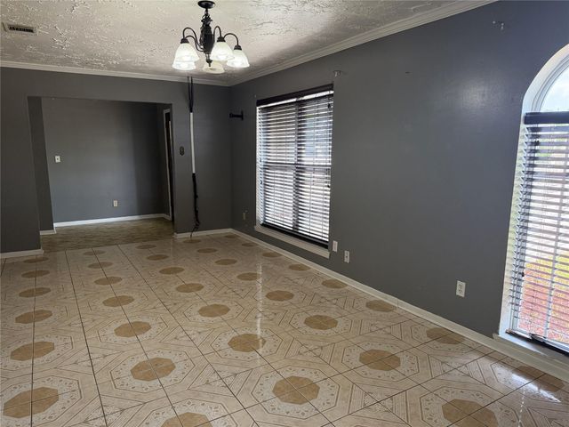 10606 Kirkshire Drive, Houston, TX 77089