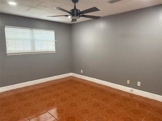 10606 Kirkshire Drive, Houston, TX 77089