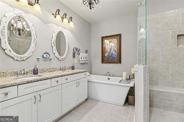 1011 Milhaven Drive, Roswell, GA 30076