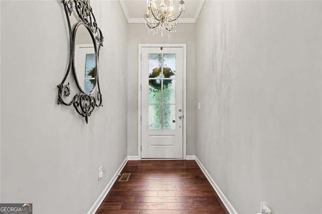 1011 Milhaven Drive, Roswell, GA 30076