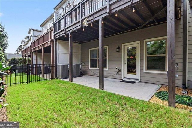 1011 Milhaven Drive, Roswell, GA 30076