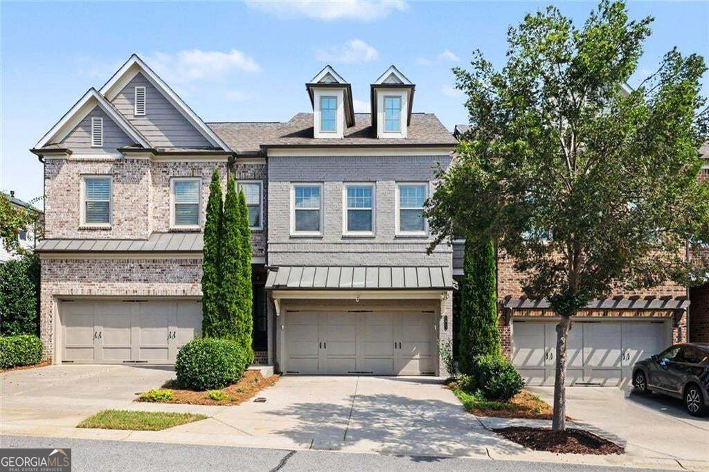 1011 Milhaven Drive, Roswell, GA 30076