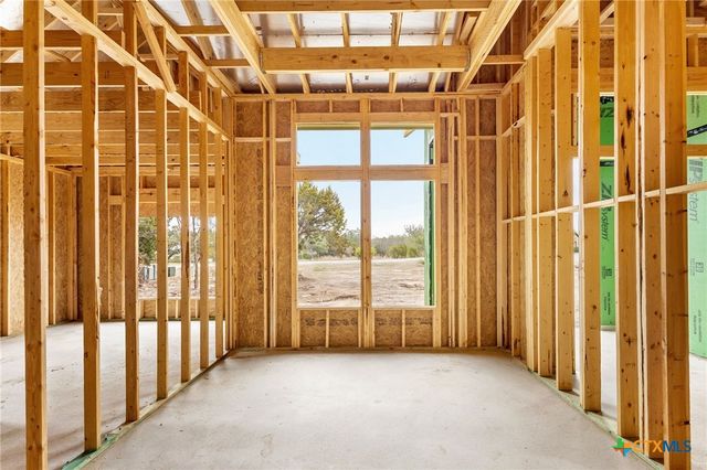 611 Parkview Place, Canyon Lake, TX 78133