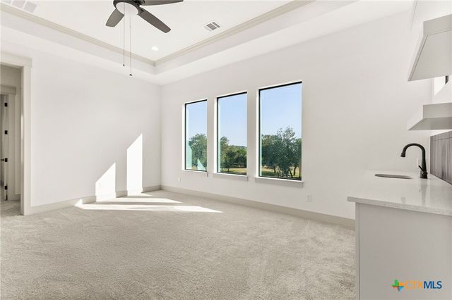 611 Parkview Place, Canyon Lake, TX 78133