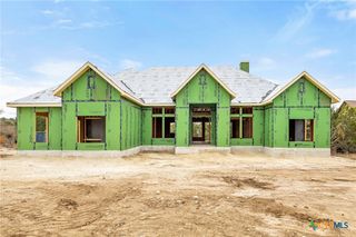 611 Parkview Place, Canyon Lake, TX 78133