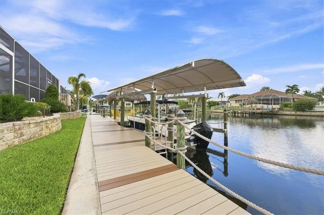 2825 SW 36th TER, Cape Coral, FL 33914