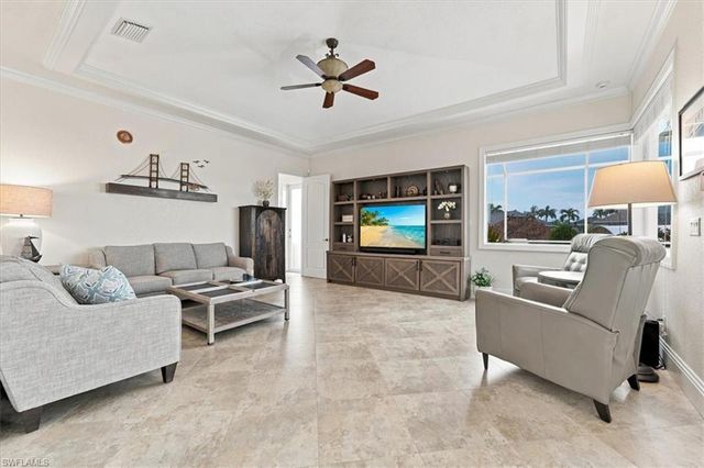2825 SW 36th TER, Cape Coral, FL 33914