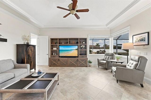 2825 SW 36th TER, Cape Coral, FL 33914