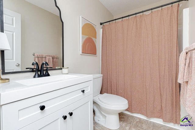 214 McVey Trail, Centerville, GA 31028