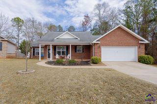 214 McVey Trail, Centerville, GA 31028