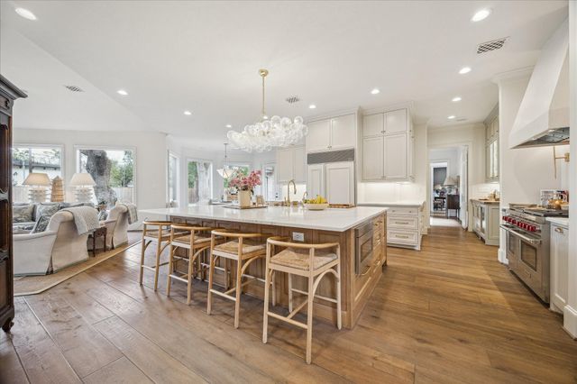 11524 Taylorcrest Road, Houston, TX 77024