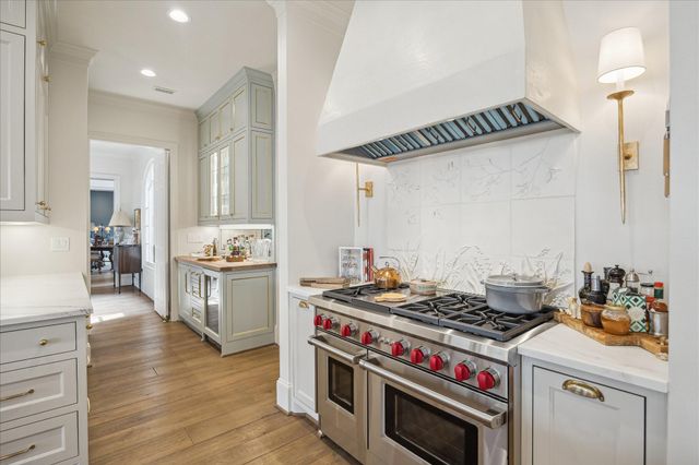 11524 Taylorcrest Road, Houston, TX 77024