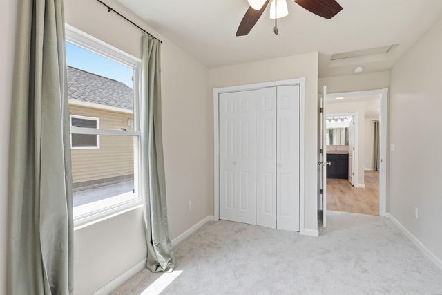 615 SW 4th Street, Independence, IA 50644