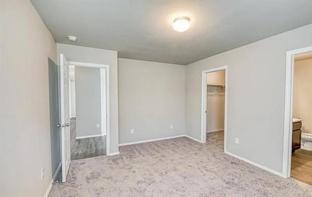 548 SE Fox Den Drive, Newcastle, OK 73065