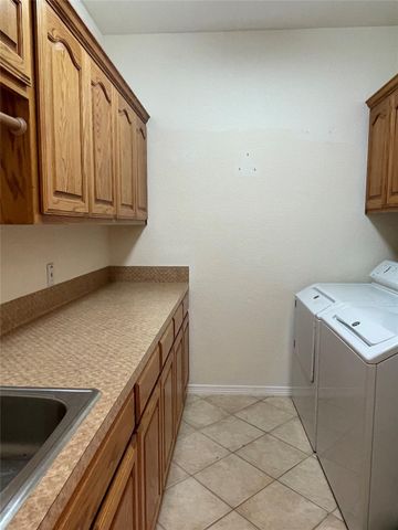 120 W Brazos DR, Georgetown, TX 78628