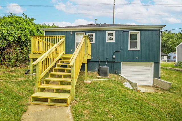 3321 Delavan Avenue, Kansas City, KS 66104