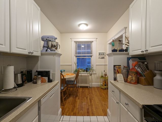 854 Massachusetts Ave 12, Cambridge, MA 02139