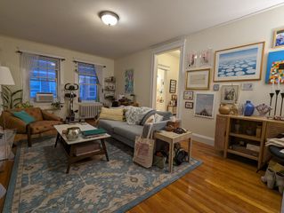 854 Massachusetts Ave 12, Cambridge, MA 02139