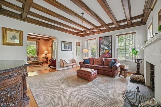 44 Manor Dr, Bernards Twp., NJ 07920