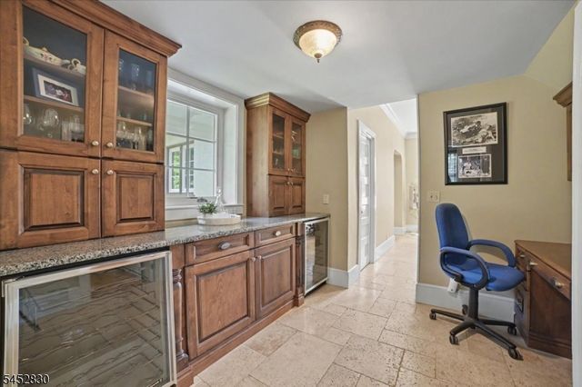 44 Manor Dr, Bernards Twp., NJ 07920