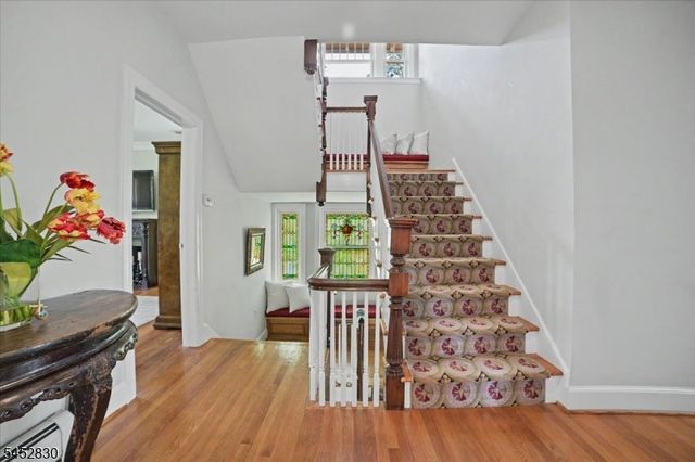 44 Manor Dr, Bernards Twp., NJ 07920
