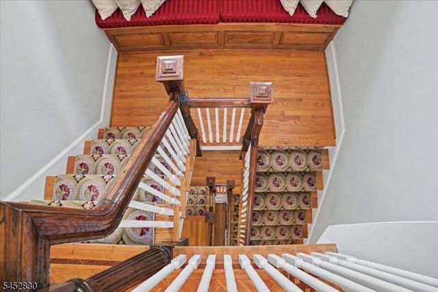 44 Manor Dr, Bernards Twp., NJ 07920