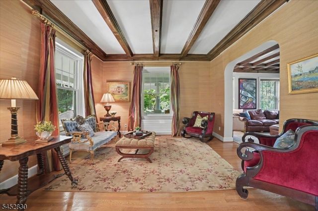 44 Manor Dr, Bernards Twp., NJ 07920
