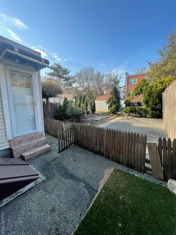 59-17 58th Avenue, Maspeth, NY 11378