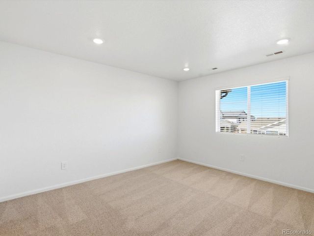 21236 E 65th Dr, Aurora, CO 80019
