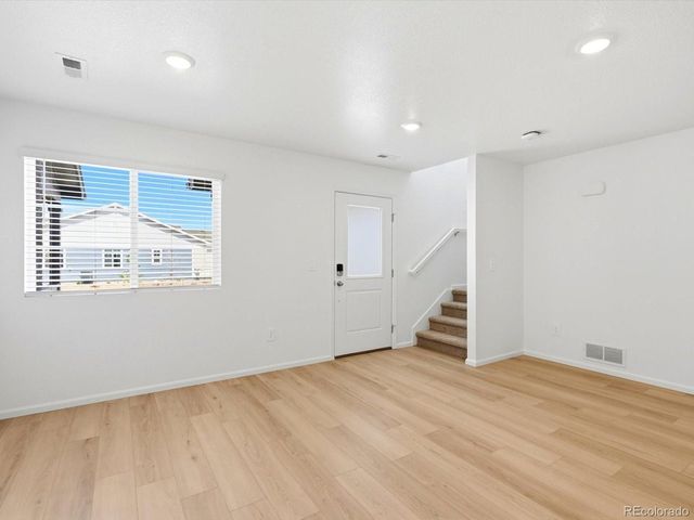21236 E 65th Dr, Aurora, CO 80019