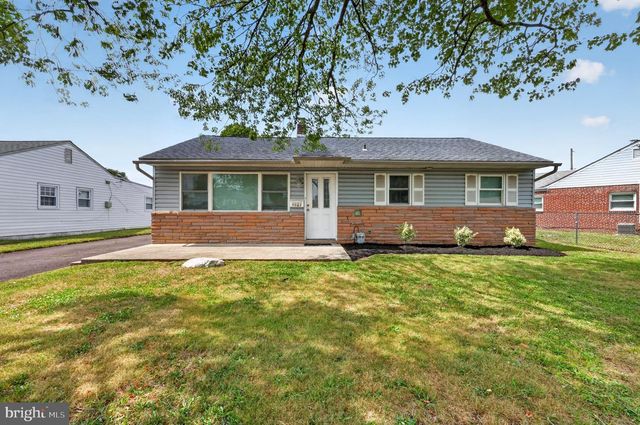 4627 GARY DR, Bristol, PA 19007