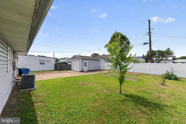 4627 GARY DR, Bristol, PA 19007