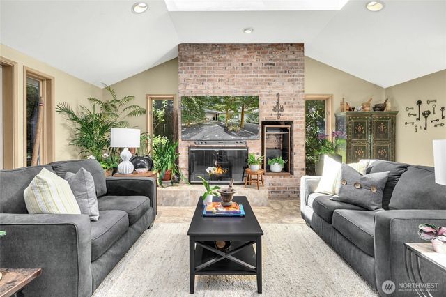 3419 Evergreen Point Road, Medina, WA 98039
